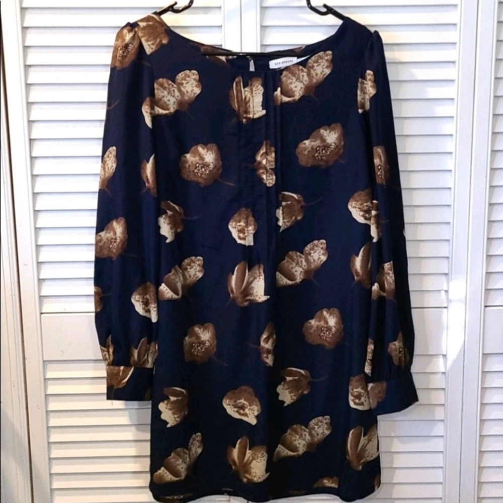 Blu Pepper Dark Blue Floral Shift Dress Medium
